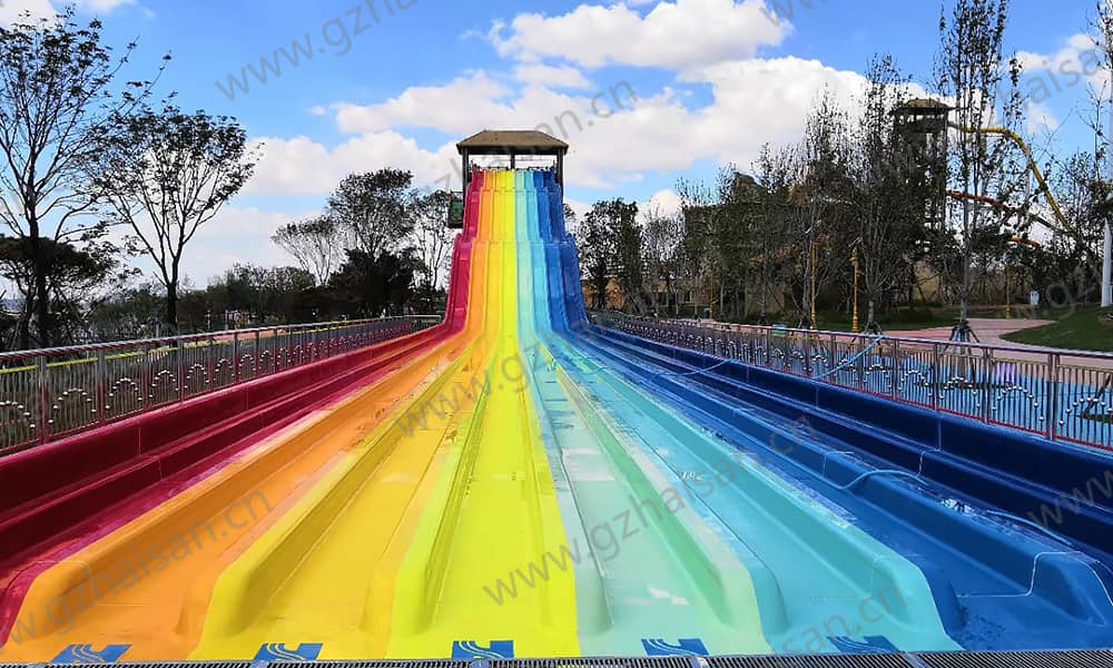 遼寧葫蘆島歡樂龍灣溫泉水樂園